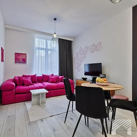 Kolorova Pink By Lookap - Darmowy Parking! Lodz
